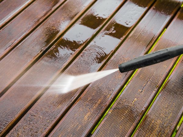 Deck Pressure Washing in Reno