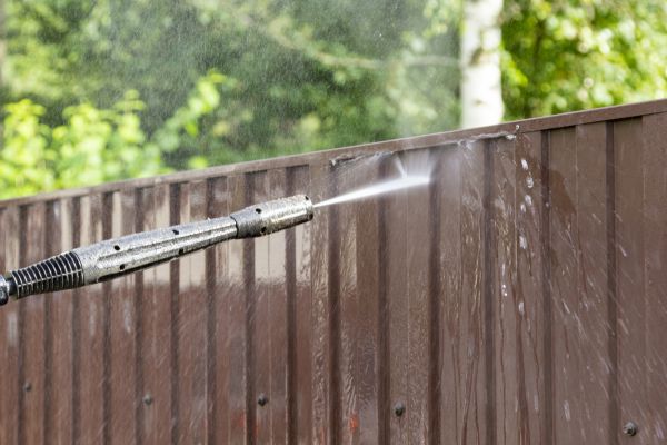 Vinyl Fence Cleaning in Reno