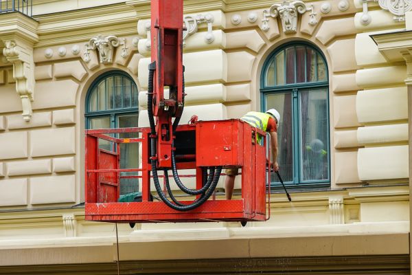 Building Pressure Washing in Reno